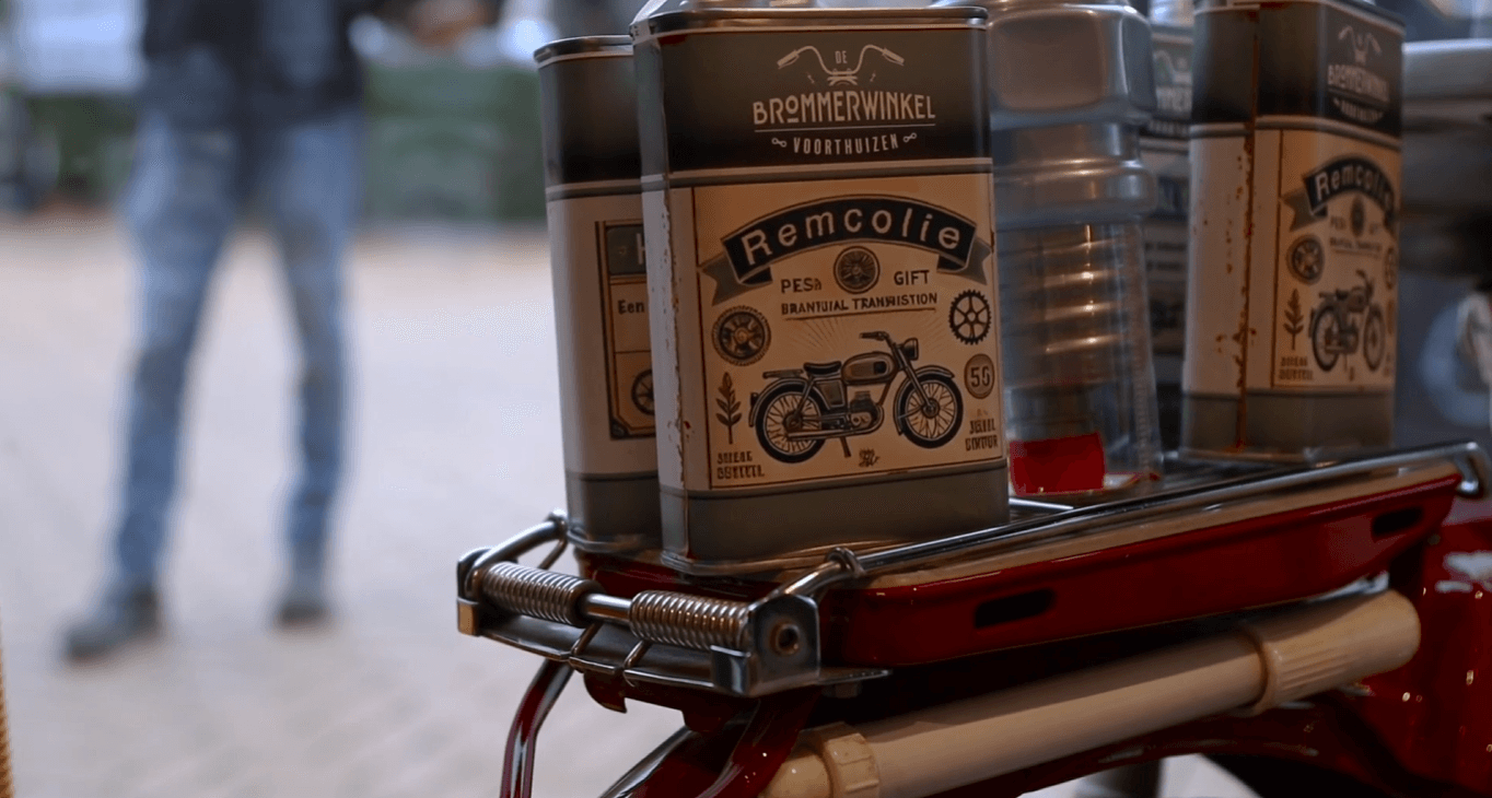 Remco Foppen geinterviewd over lokale likeuren en Remcolie